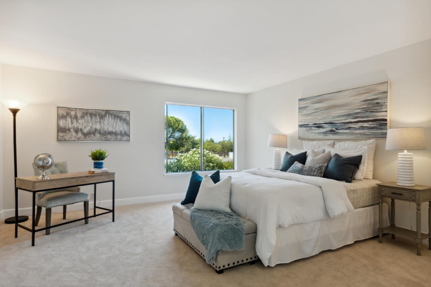 101 Redding Road, Unit B2 Campbell, CA 95008 - Photo 18 of 32 a living room with furniture and a potted plant
