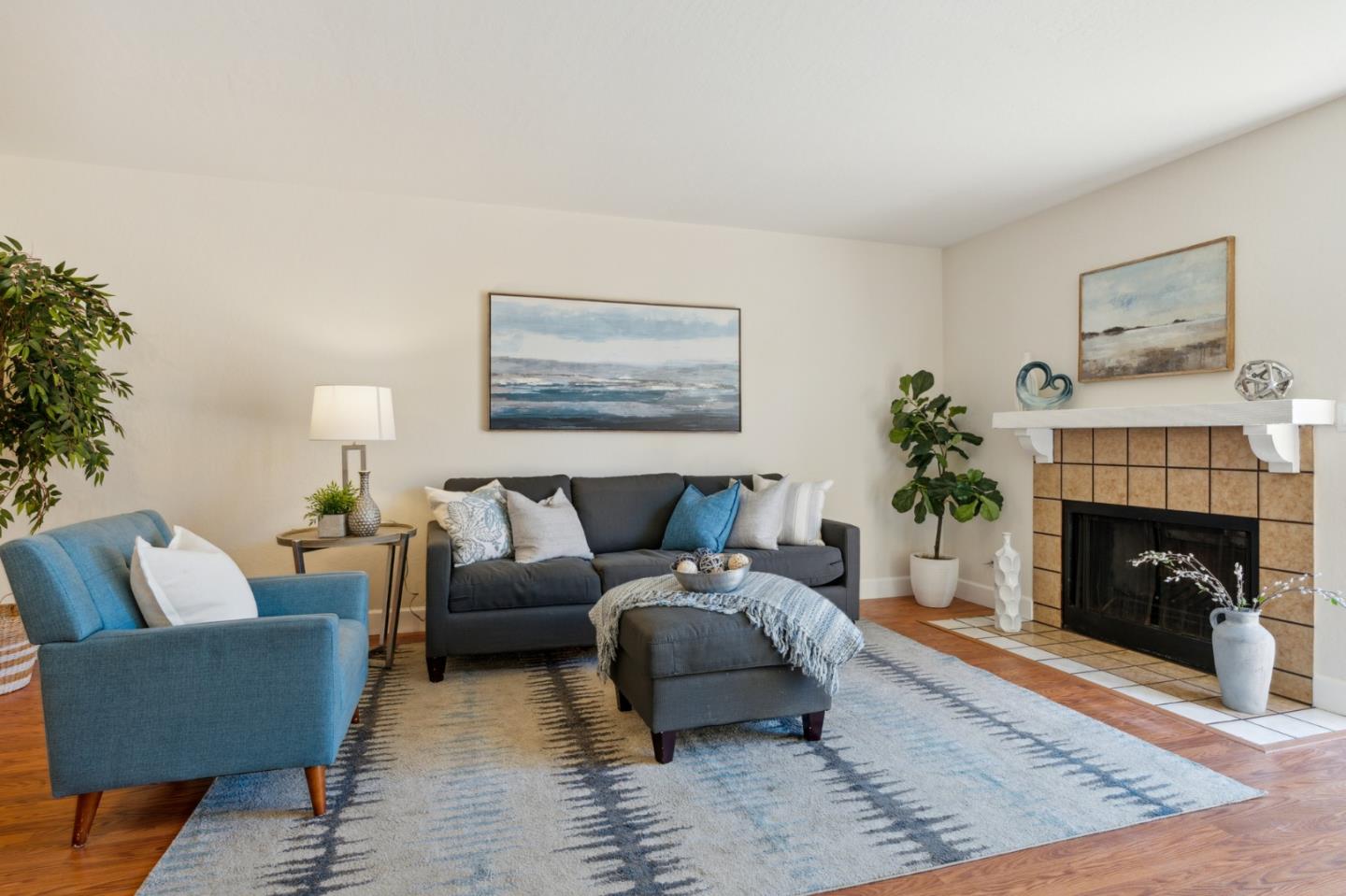 101 Redding Road, Unit B2 Campbell, CA 95008 - Photo 6 of 32 a living room with furniture and a fireplace