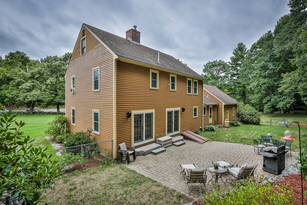 204 East Road Westminster, MA 01473 - Photo 3 of 27 Gallery Image 3