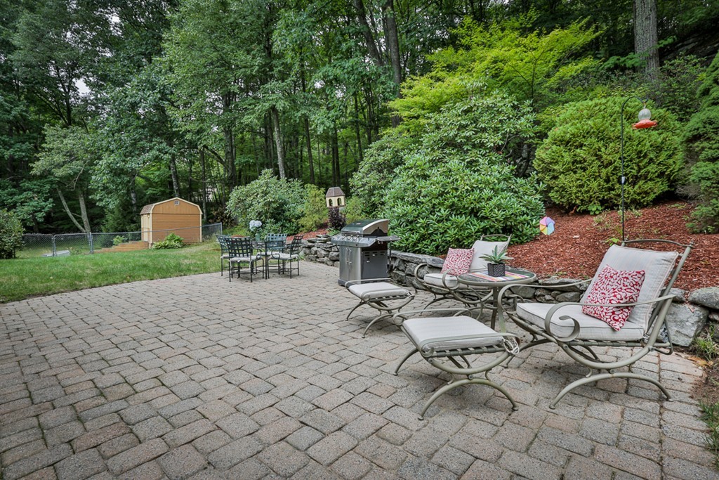 204 East Road Westminster, MA 01473 - Photo 6 of 27 Gallery Image 6