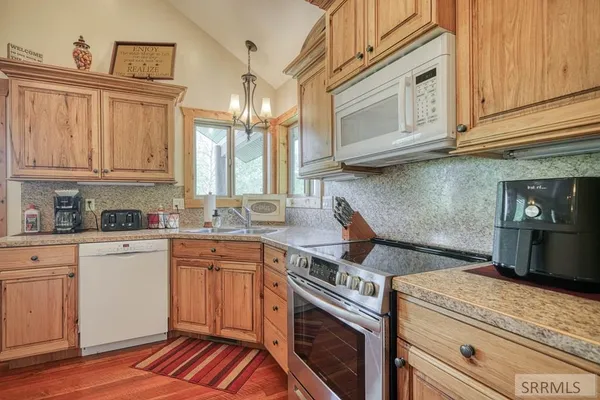$899,000 | 4770 Deer Drive, Island Park, ID 83429