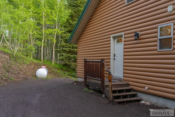 $899,000 | 4770 Deer Drive, Island Park, ID 83429