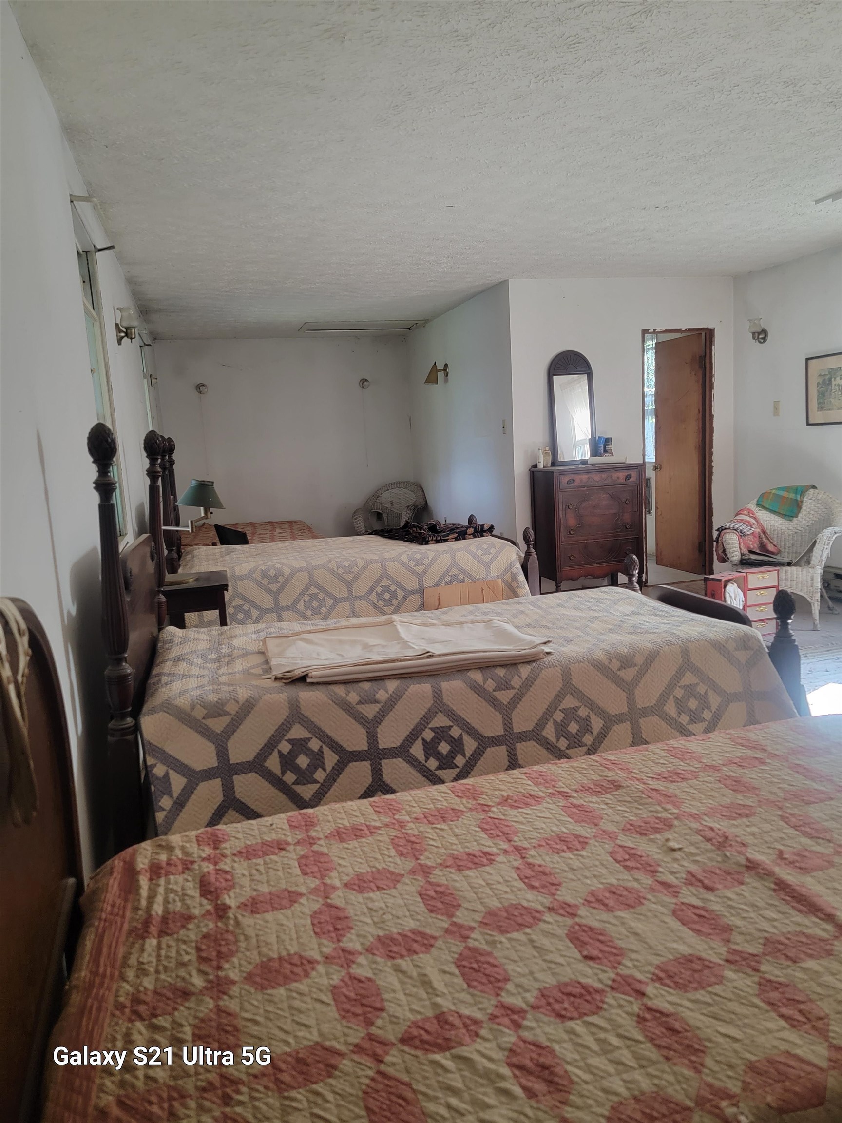 1189 Shipwreck Road Shenandoah, VA 22849 - Photo 14 of 22 a bedroom with a bed and window