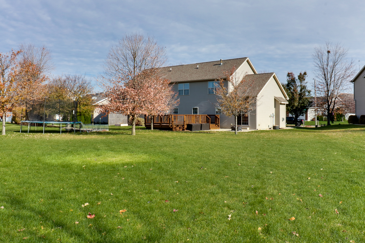 2301 Callard Lane Normal, IL 61761 - Photo 36 of 39 Gallery Image 36