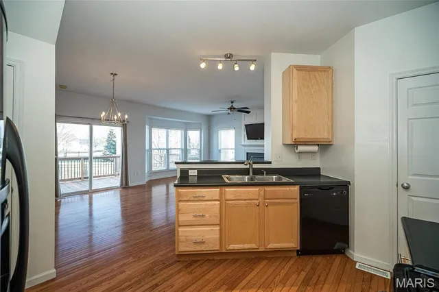 $2,250 | 3160 Timberlodge Landing, St. Charles, MO 63301