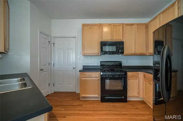 $2,250 | 3160 Timberlodge Landing, St. Charles, MO 63301