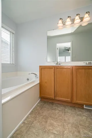 $2,250 | 3160 Timberlodge Landing, St. Charles, MO 63301