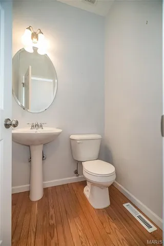 $2,250 | 3160 Timberlodge Landing, St. Charles, MO 63301