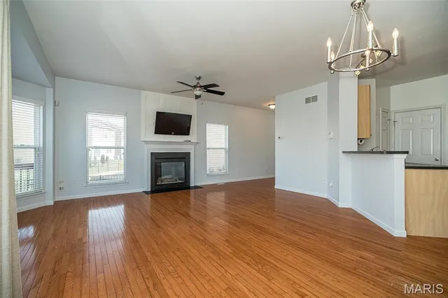 $2,250 | 3160 Timberlodge Landing, St. Charles, MO 63301