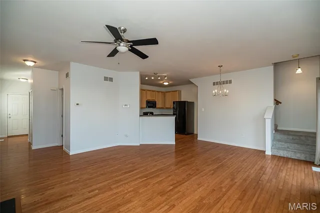 $2,250 | 3160 Timberlodge Landing, St. Charles, MO 63301
