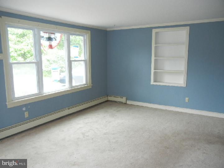 430 Callowhill Road Chalfont, PA 18914 - Photo 3 of 10