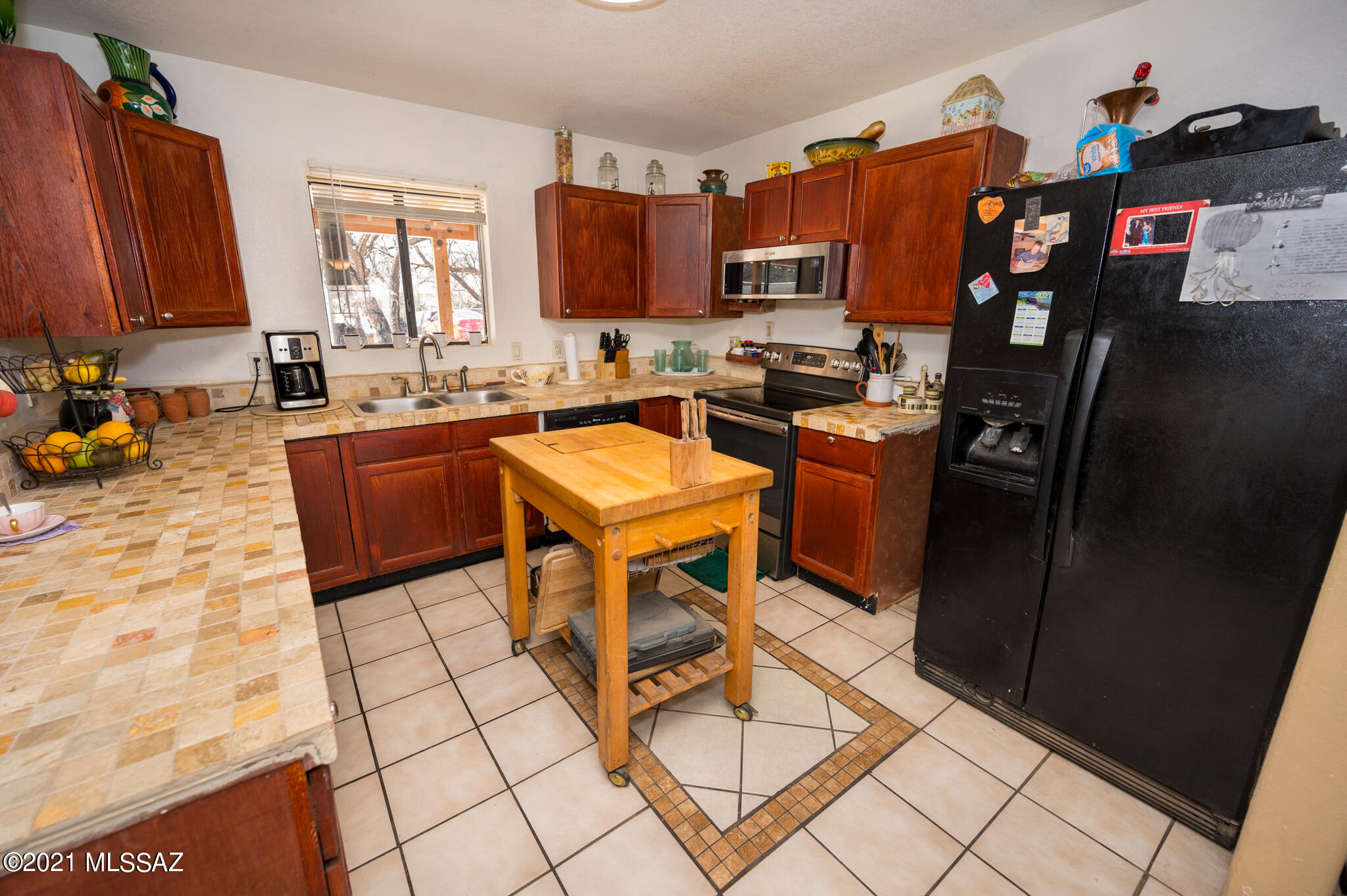 283 Poco Court Rio Rico, AZ 85648 - Photo 17 of 42