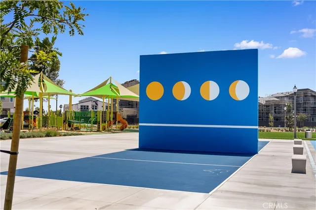 $5,200 | 297 Shoveler, Irvine, CA 92618