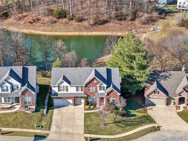 $549,900 | 27 Carlton Lake Court, Wentzville, MO 63385