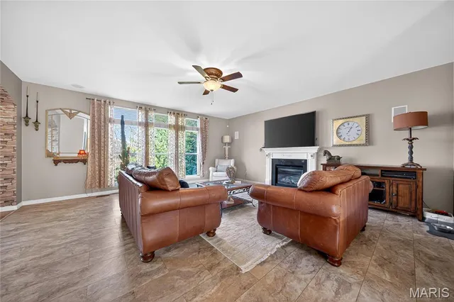 $549,900 | 27 Carlton Lake Court, Wentzville, MO 63385