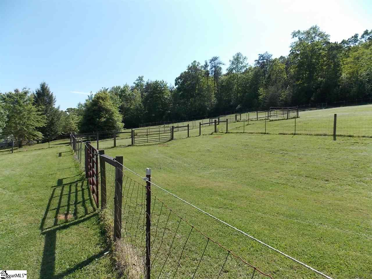 222 Holly Springs School Road Pickens, SC 29671 - Photo 3 of 36 Gallery Image 3