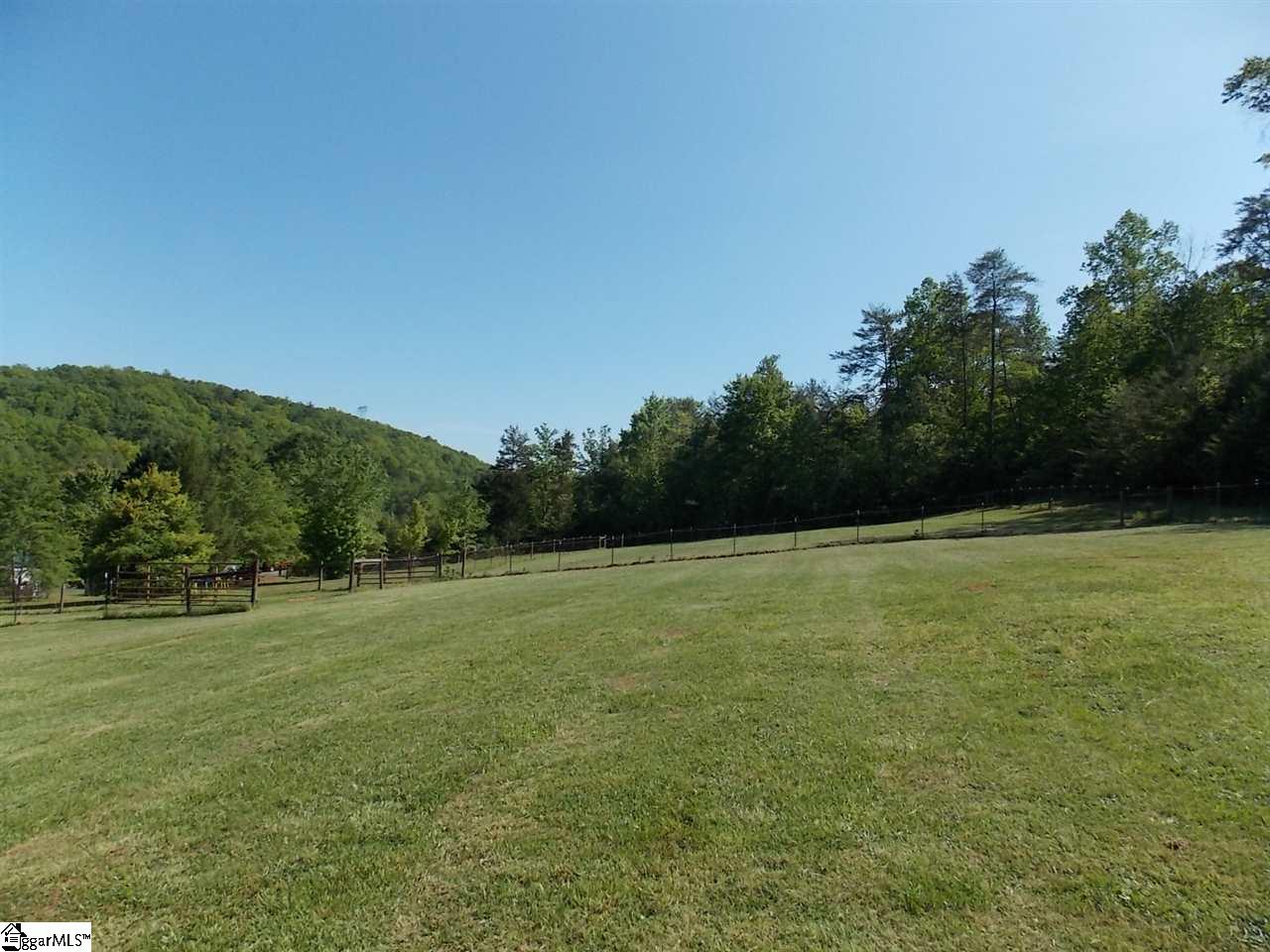 222 Holly Springs School Road Pickens, SC 29671 - Photo 6 of 36 Gallery Image 6