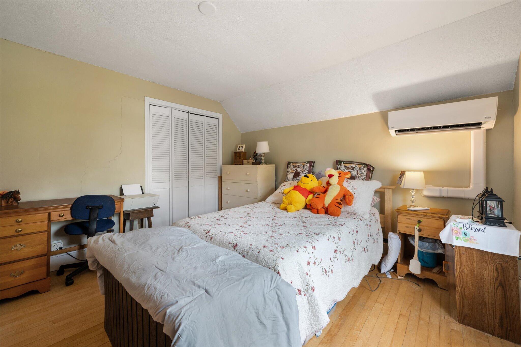 342 Grove Street Bangor, ME 04401 - Photo 19 of 35 20-Bedroom 1