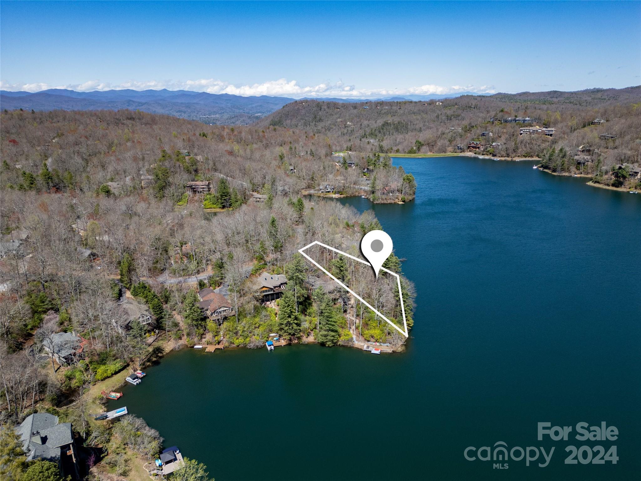 U22-l019 Cheulah Road, Unit 19/22 Brevard, NC 28712 - Photo 2 of 13 a view of a back yard