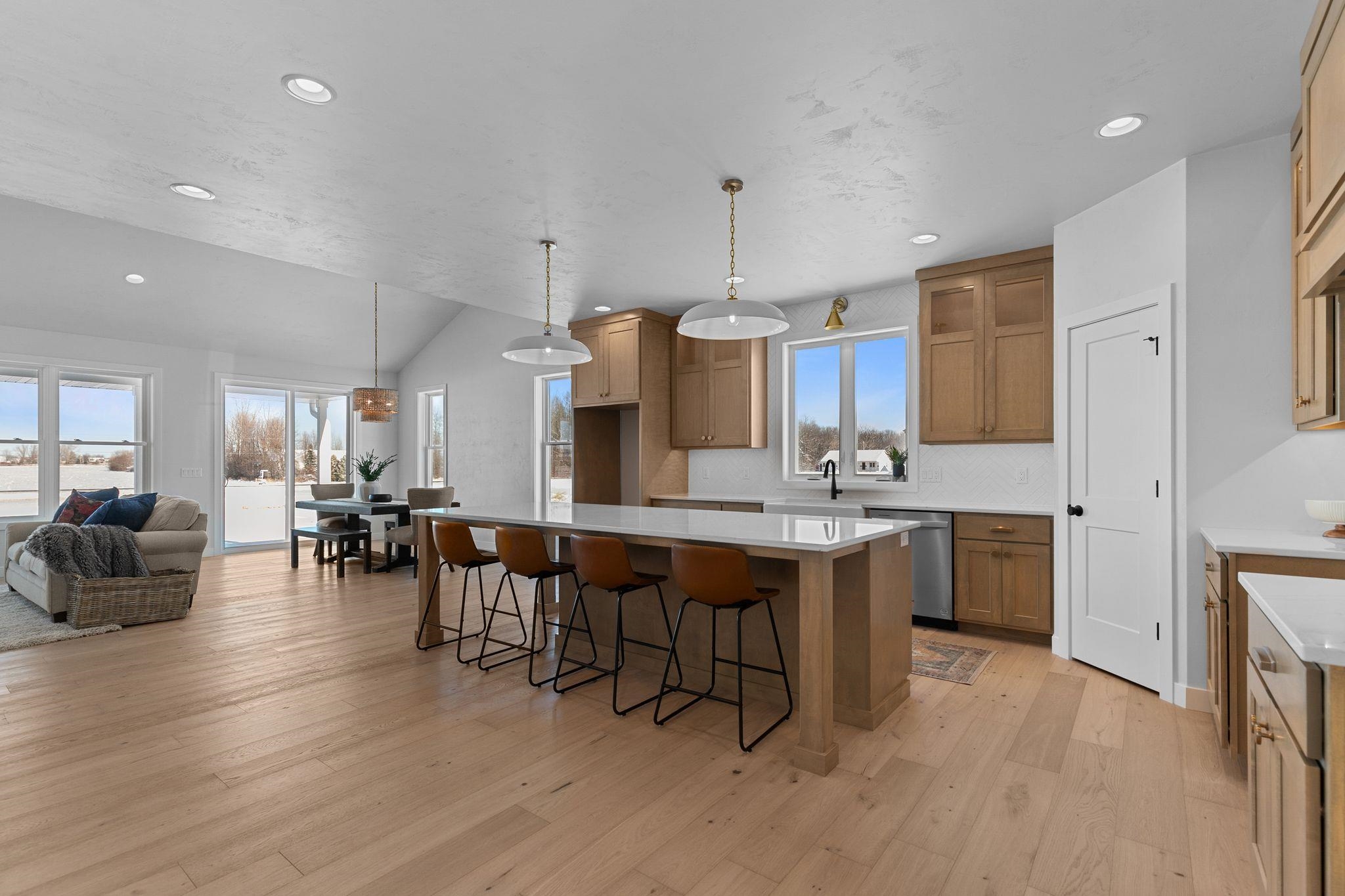 W5826 Roundstone Place Menasha, WI 54952 - Photo 18 of 47