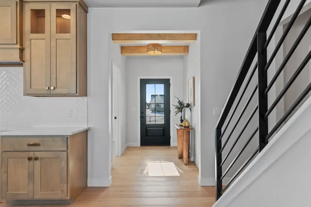 $659,900 | W5826 Roundstone Place, Menasha, WI 54952