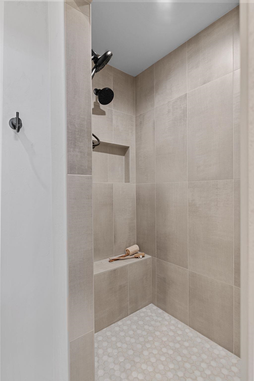 W5826 Roundstone Place Menasha, WI 54952 - Photo 37 of 47