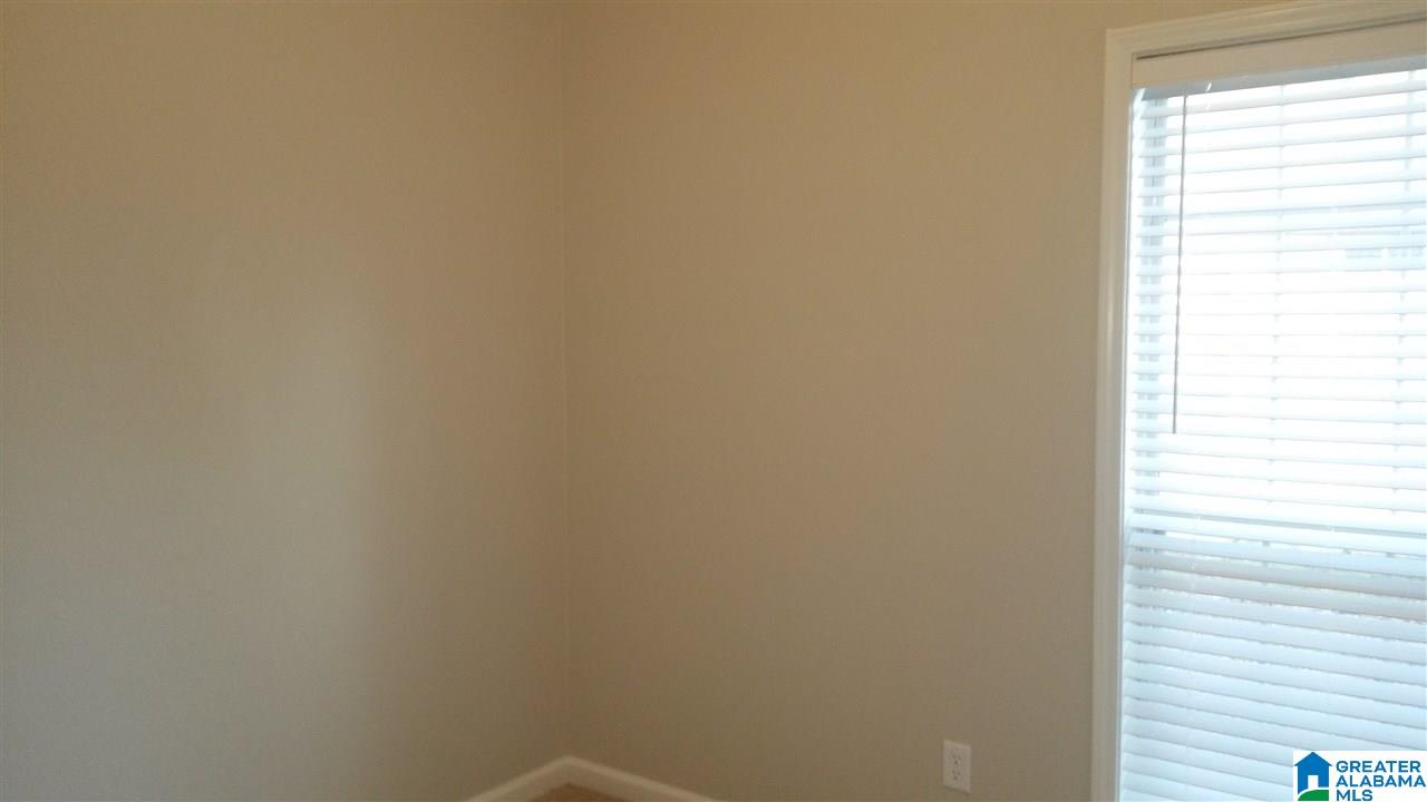 195 Flagstone Lane Calera, AL 35040 - Photo 9 of 25