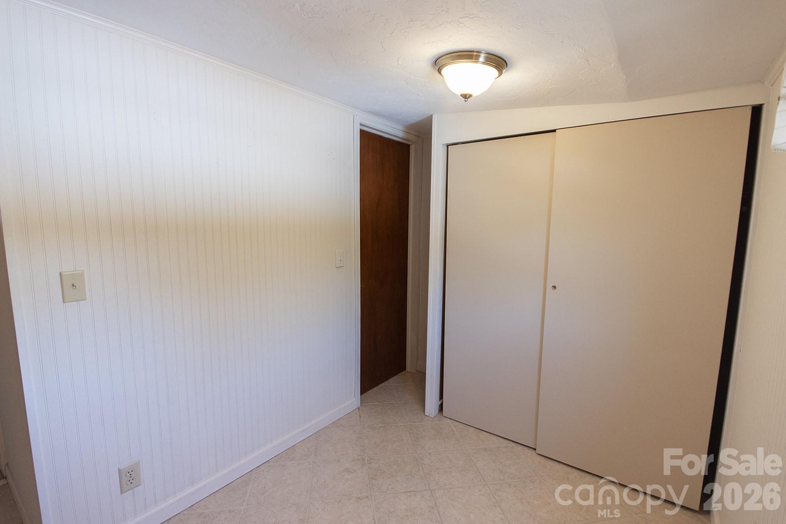 59 South Front Street Franklin, NC 28734 - Photo 23 of 40
