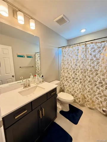 a view of a living room