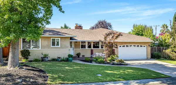 $845,000 | 5220 Glancy Drive, Carmichael, CA 95608