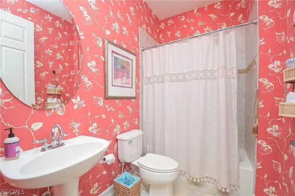 $2,700 | 11945 Alegria Street, Unit 906, Fort Myers, FL 33912