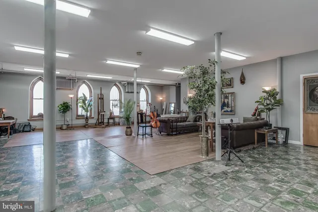 $299,999 | 201 East Main Street, Sharpsburg, MD 21782