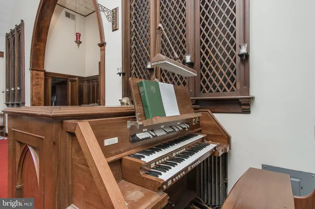 $299,999 | 201 East Main Street, Sharpsburg, MD 21782