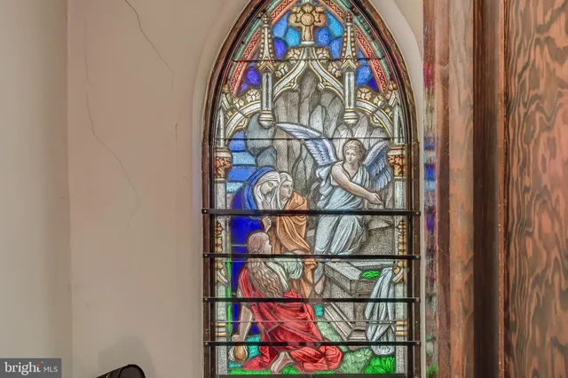 $299,999 | 201 East Main Street, Sharpsburg, MD 21782