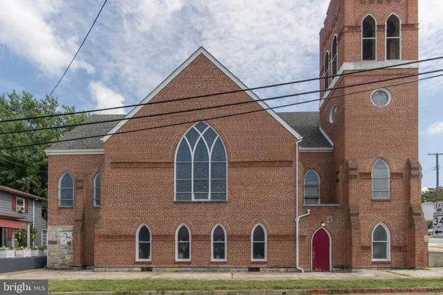 $299,999 | 201 East Main Street, Sharpsburg, MD 21782