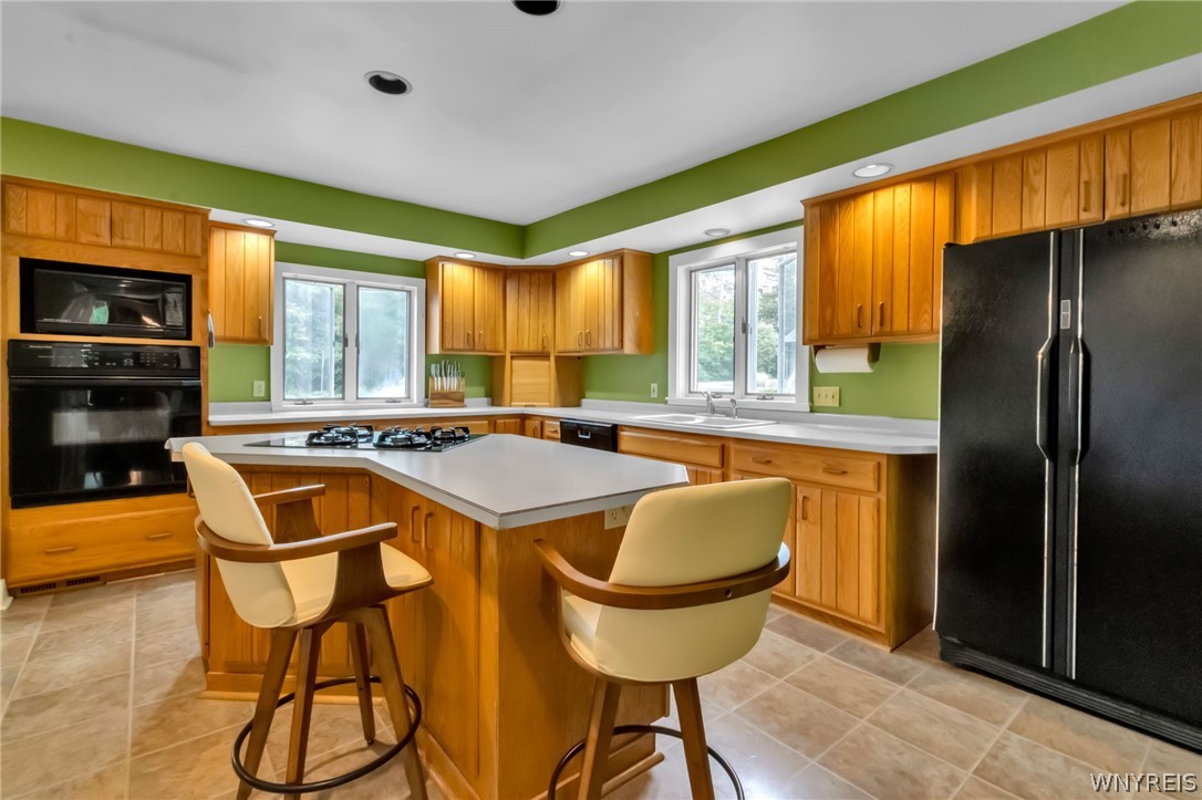 997 Sweet Road East Aurora, NY 14052 - Photo 10 of 50