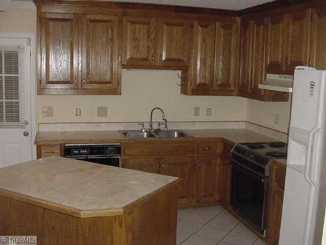 3207 Spring Mill Road Greensboro, NC 27406 - Photo 3 of 8 Kitchen. Large Kitchen with Island
