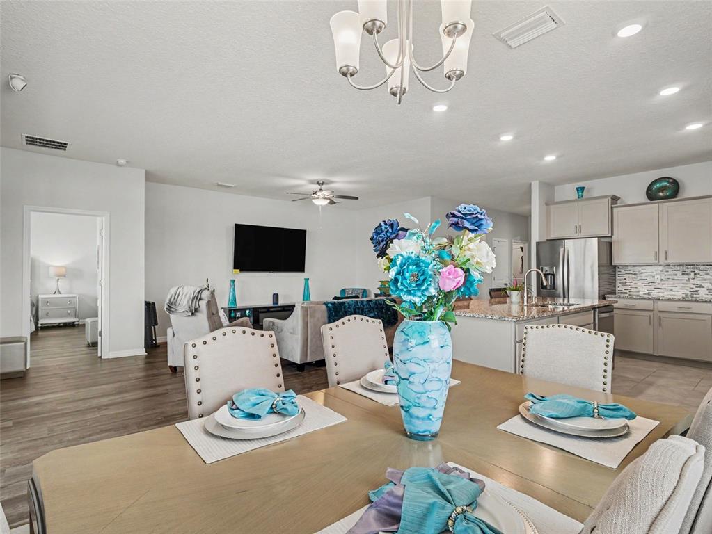 16639 Goose Ribbon Place Wimauma, FL 33598 - Photo 5 of 33