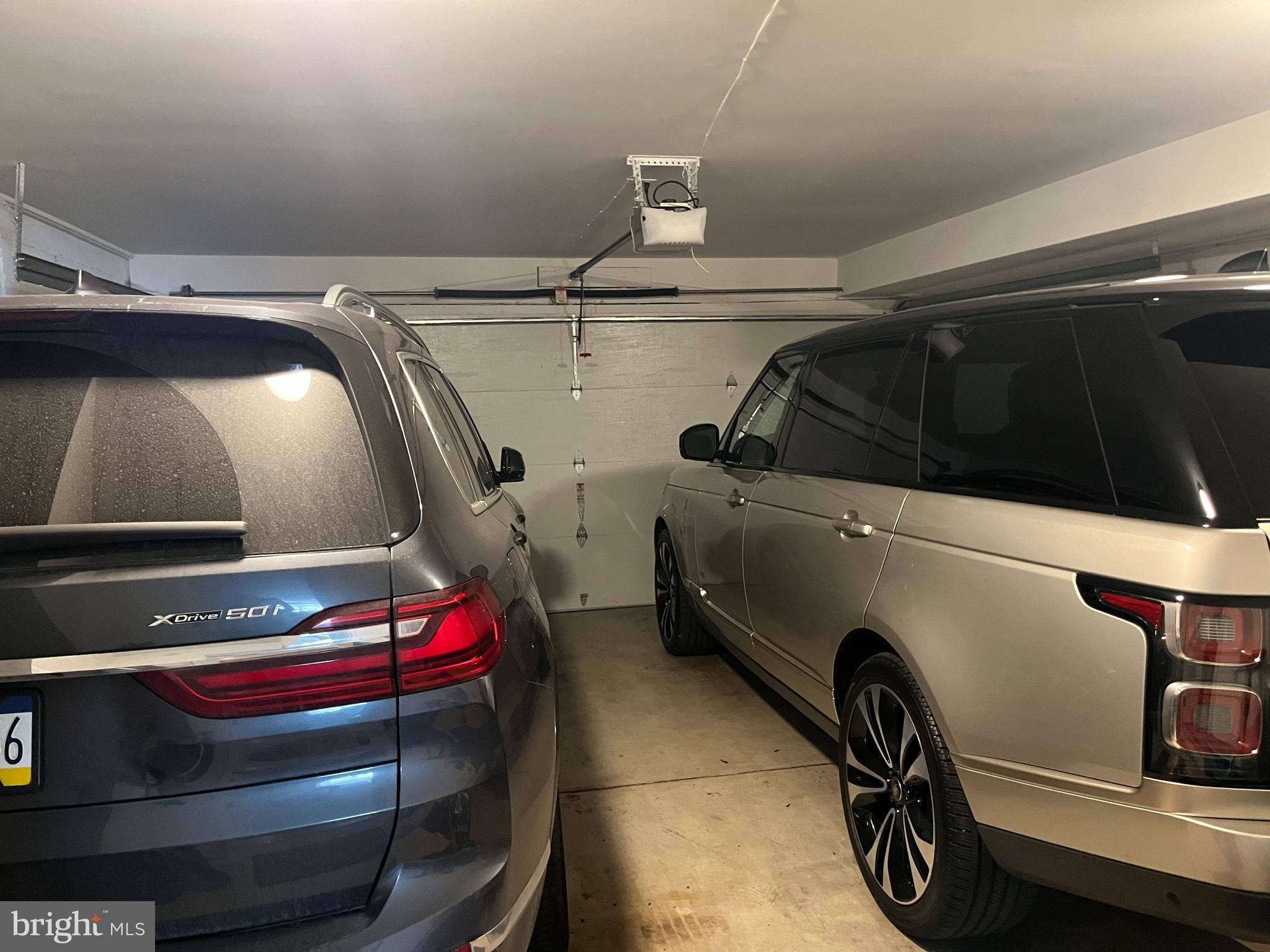 152 Carson Street Philadelphia, PA 19127 - Photo 25 of 33 a view of car and window