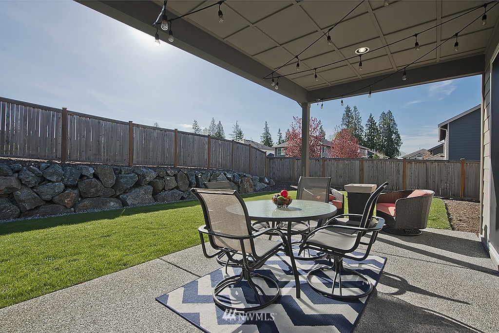 100 Shadow Avenue Northeast Renton, WA 98059 - Photo 18 of 24