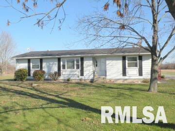 1008 Myers Road Centralia, IL 62801 - Photo 1 of 11