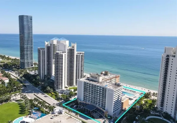 $1,950 | 19201 Collins Avenue, Unit 432, Sunny Isles Beach, FL 33160