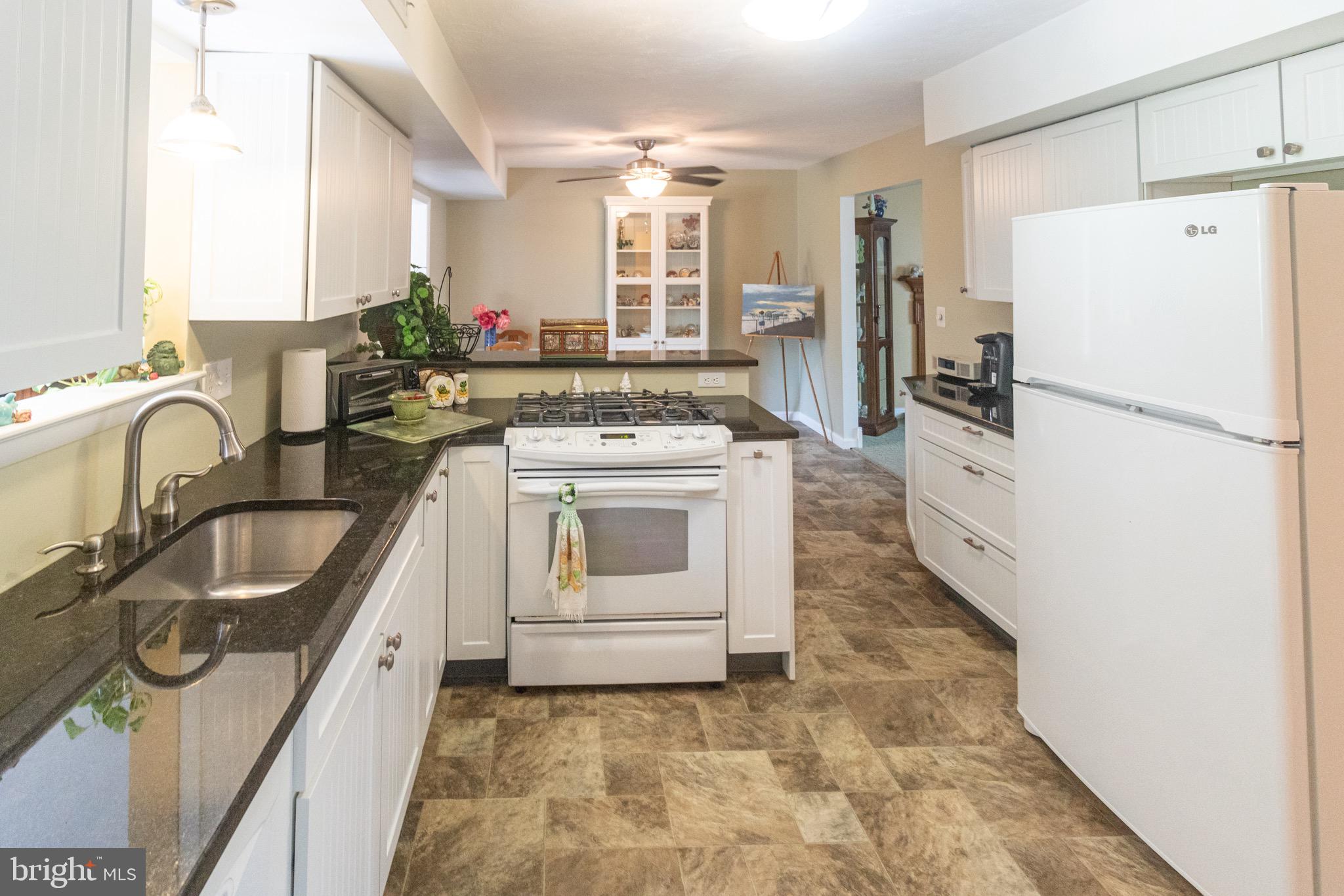 65 Dover Road Westampton, NJ 08060 - Photo 6 of 25 Gallery Image 6
