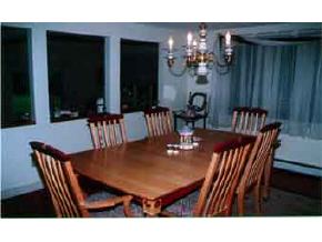 34 Newfields Road Exeter, NH 03833 - Photo 3 of 5 Gallery Image 3