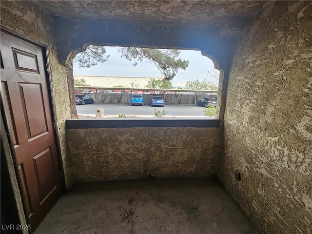 $1,250 | 4752 O'Bannon Drive, Unit B, Las Vegas, NV 89102
