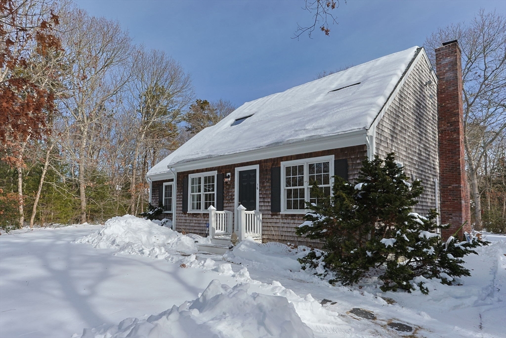 16 Newtown Road Sandwich, MA 02563 - Photo 3 of 26