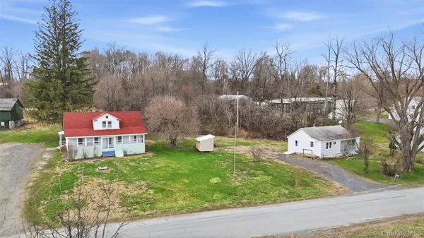 $599,900 | 155 Pierce Circle, New Hampton, NY 10958