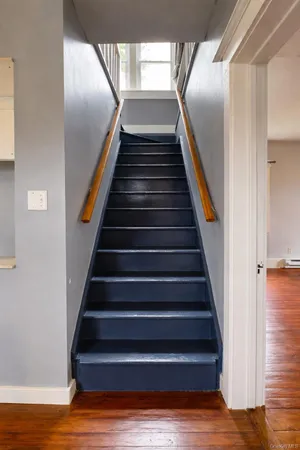 a view of entryway