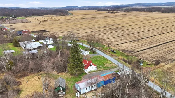 a view of an outdoor space and city view