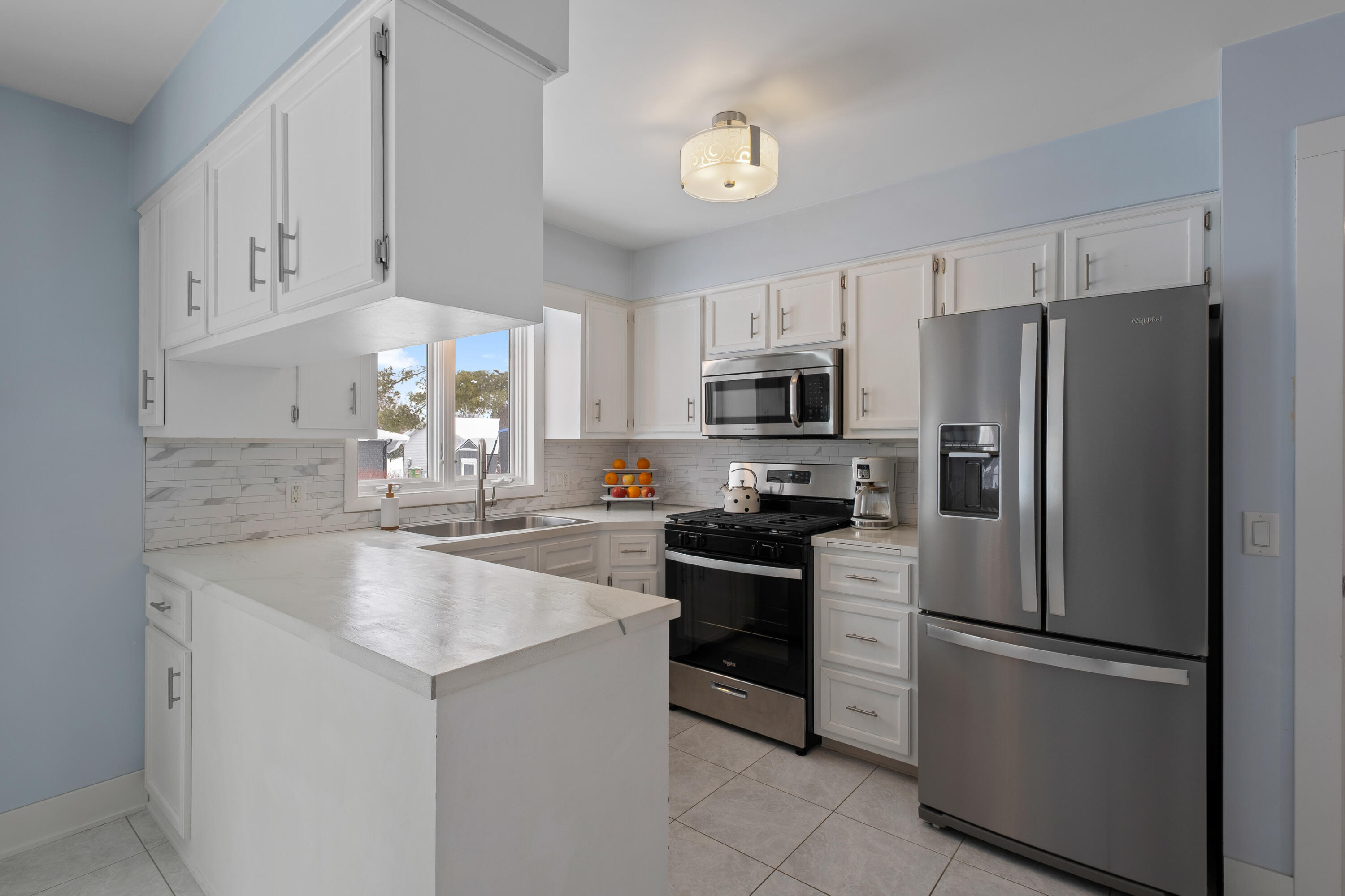 1951 Mulberry Lane Jenison, MI 49428 - Photo 5 of 21 Kitchen